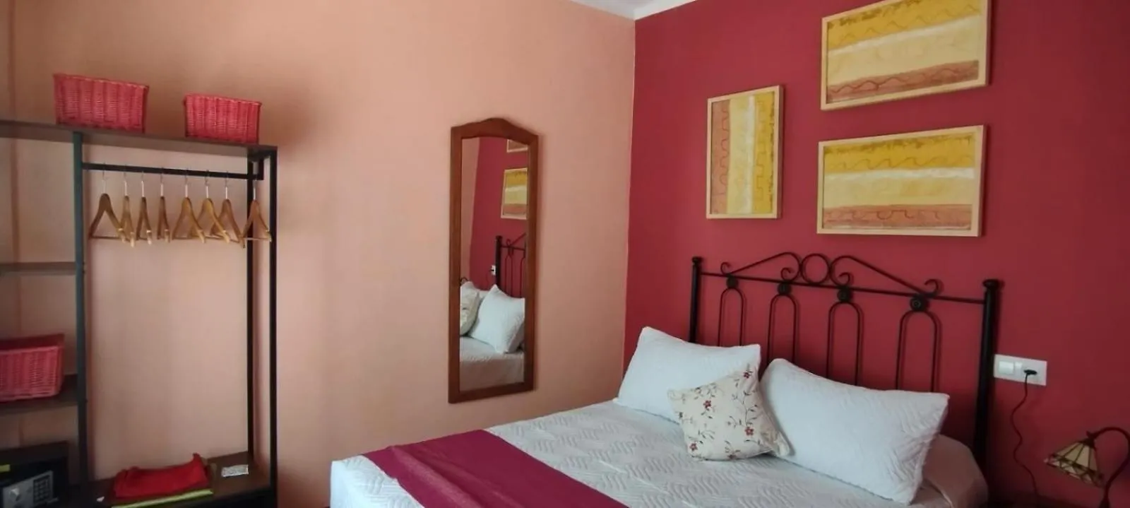 Paradise Of Dreams Apartamentos - La Abuela Josefa Adra Spain